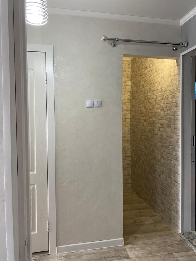 Daily short term flat Daire Uralsk Dış mekan fotoğraf